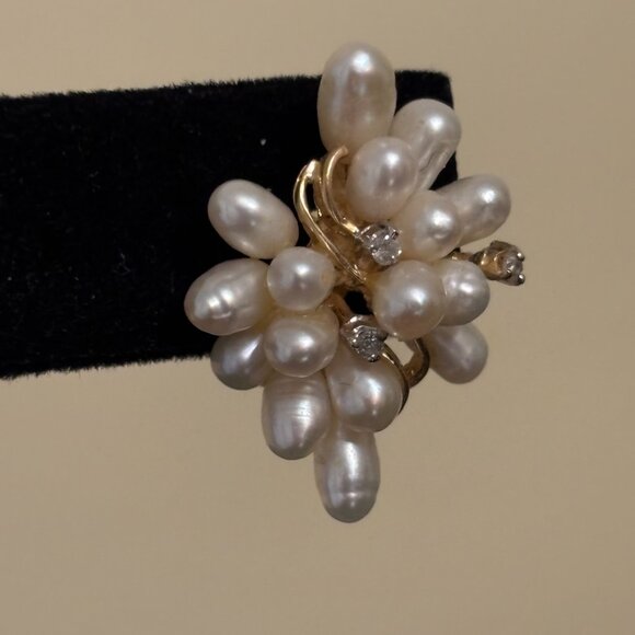 Fresh Water Pearl Cluster Earrings - Picture 6 of 13